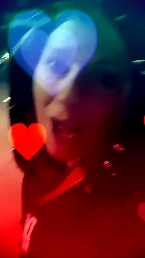 avrillavigne archive video preview