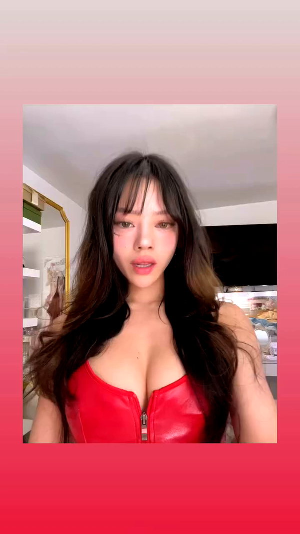 dommymommytiff archive video preview