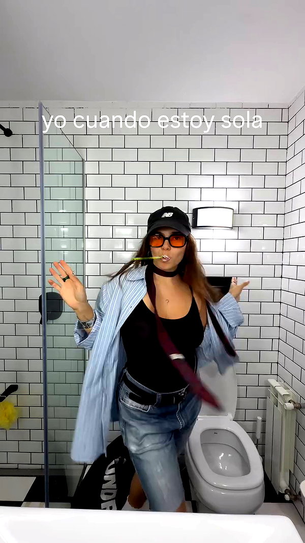 maarrrttttiiinna archive video preview