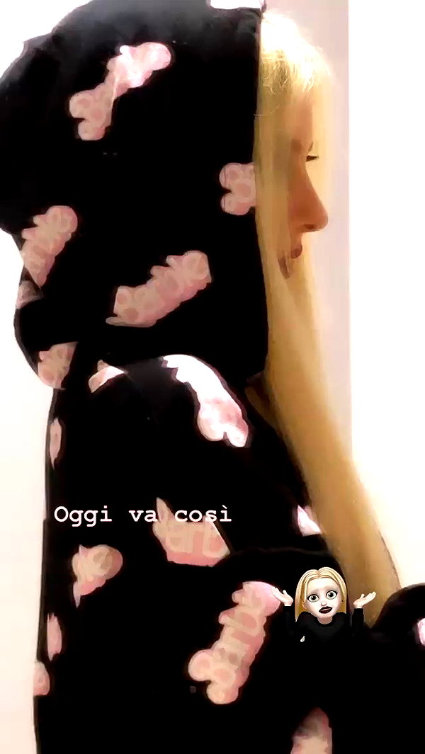 roxiechelon2 archive video preview
