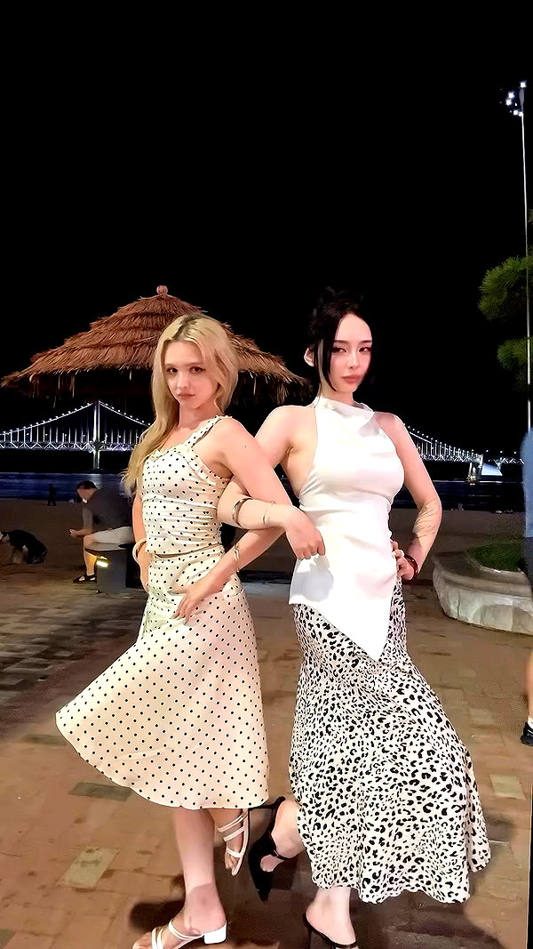elina_4_22 archive video preview