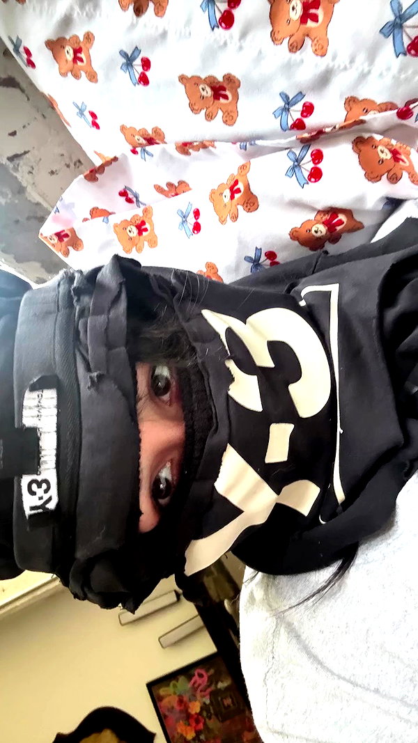 zommmbri archive video preview