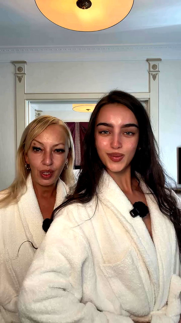 ellachristo archive video preview
