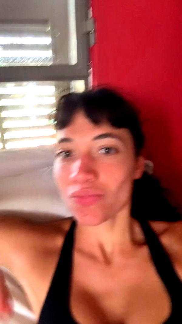romi_henenson archive video preview