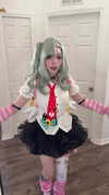 lolyomie Altpins Profile Picture