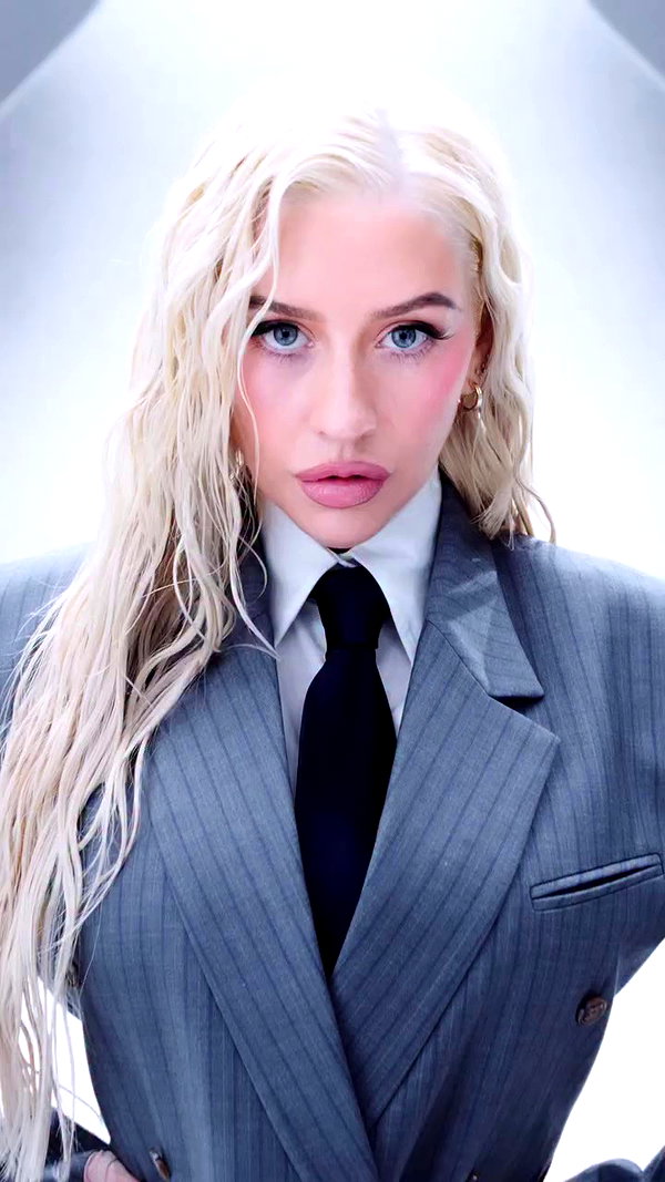 xtina archive video preview