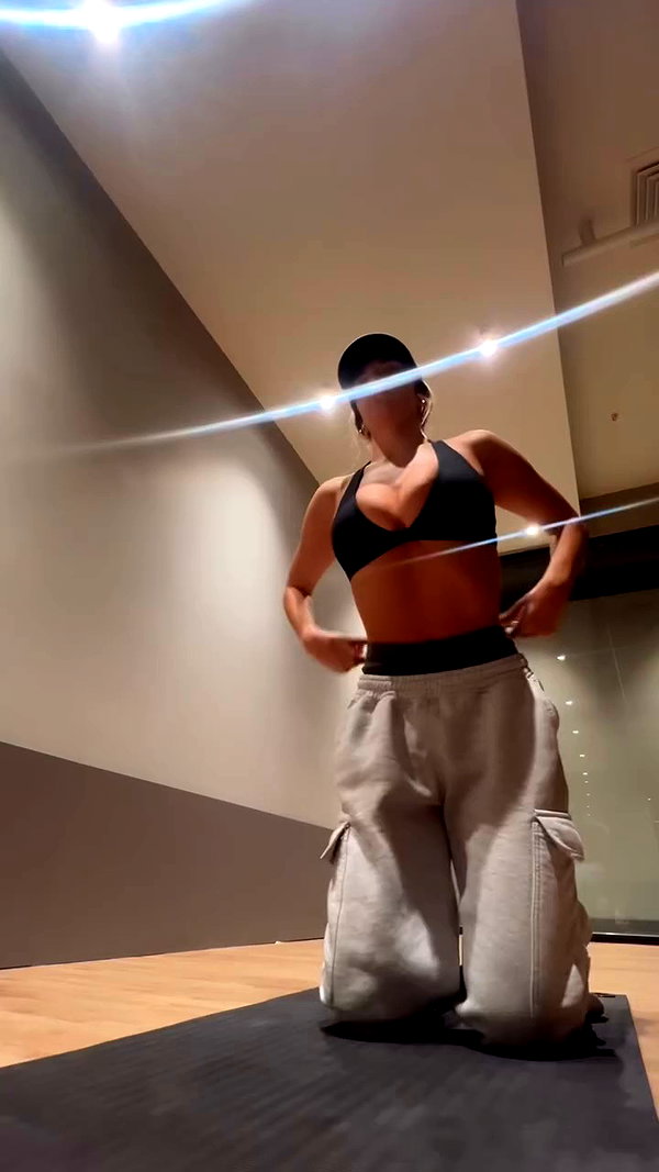 kaylasimmmons archive video preview