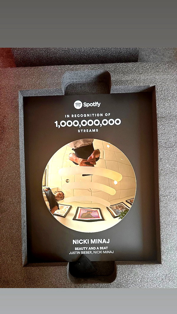 nickiminaj archive video preview