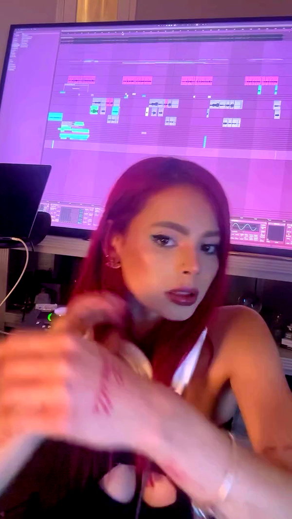 katiebellofficial archive video preview