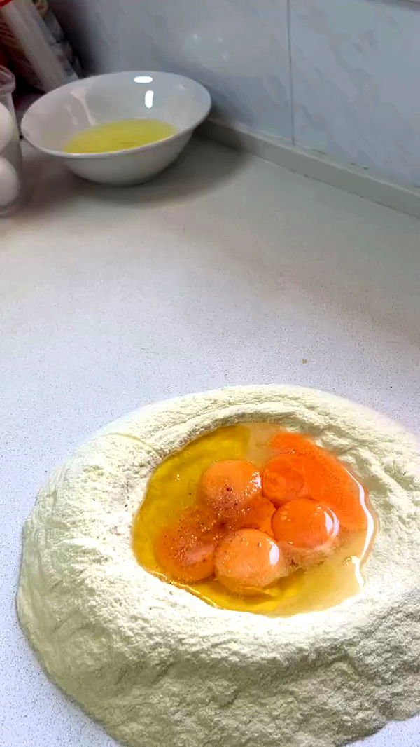 elianachetrit archive video preview