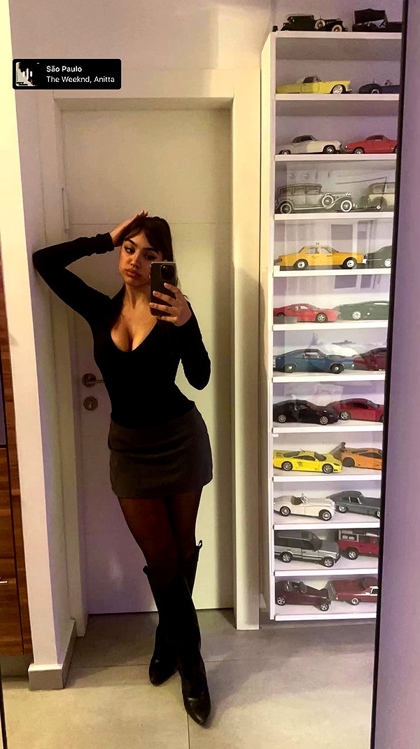 rommy_banouz archive video preview