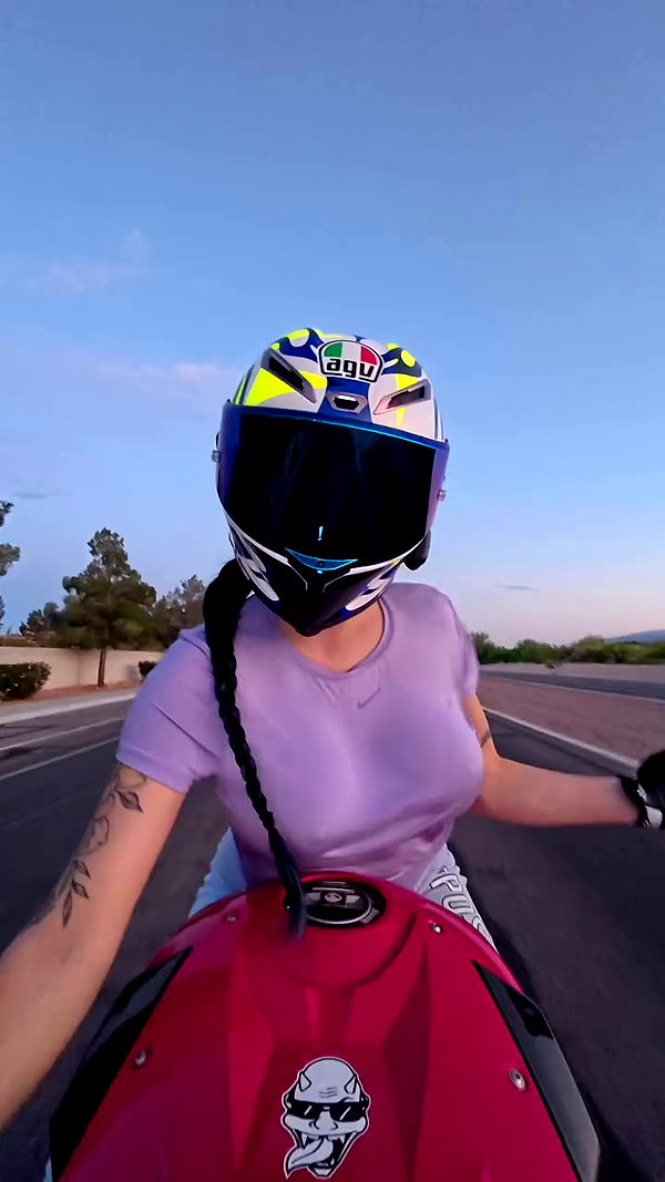 itskarlianne archive video preview