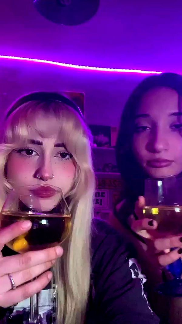 feelbetterinmysweater archive video preview