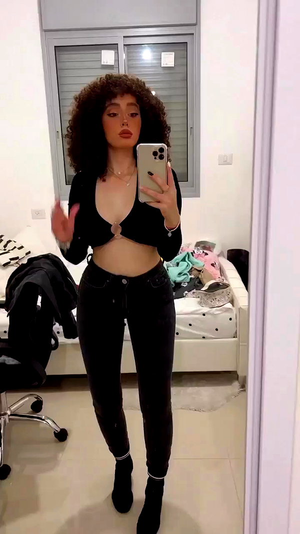 sonia.v._ archive video preview