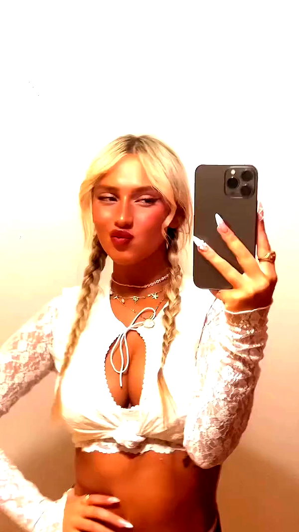eve__sahar archive video preview