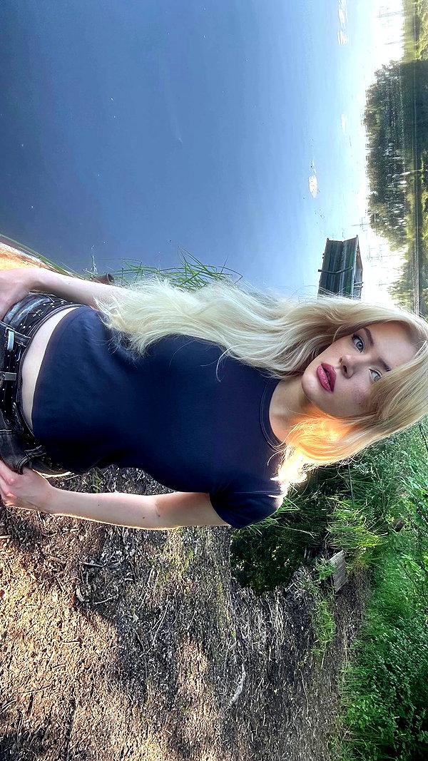 anika_braun__ archive video preview