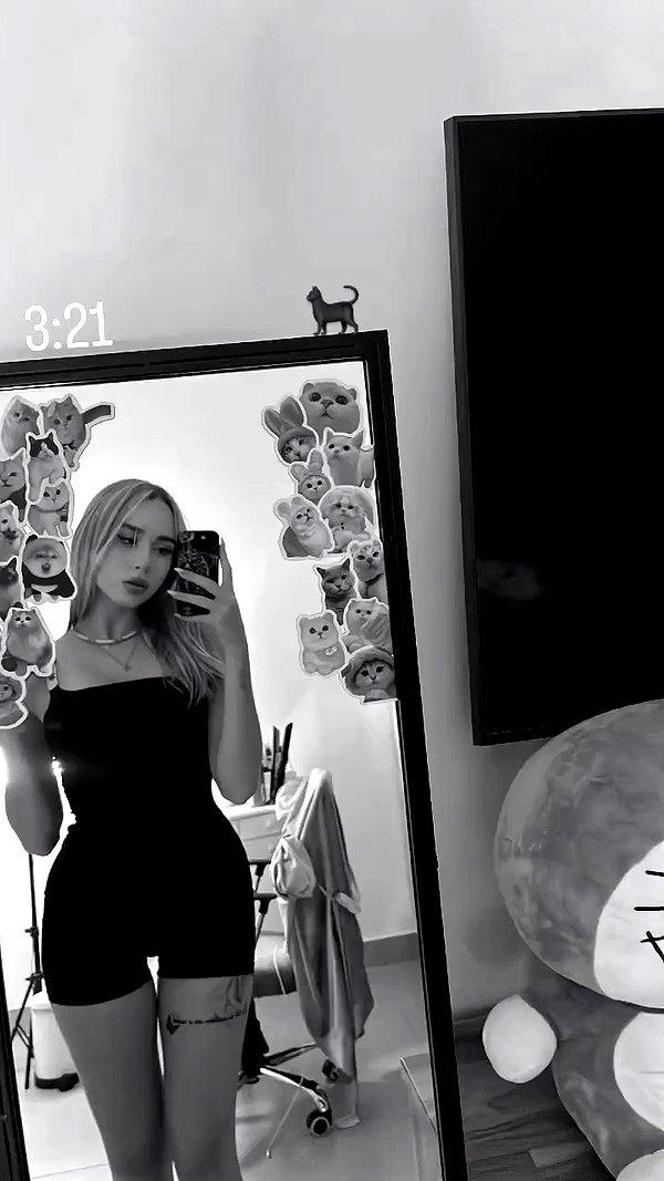 liiisa.9 archive video preview