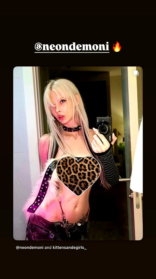 kittensandegirls_ archive video preview