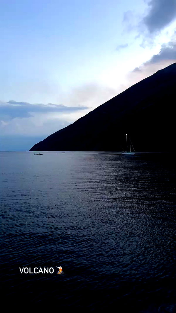 noa_mendel_ archive video preview