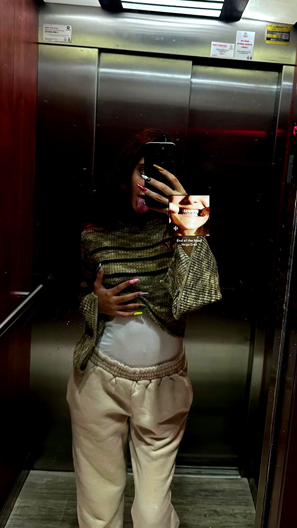 _lil_noa_ archive video preview