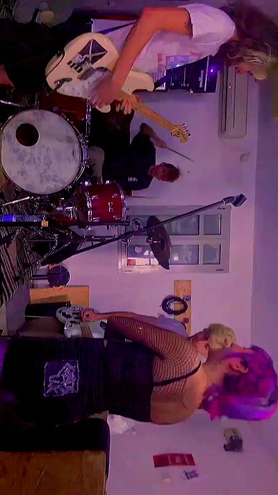 feelbetterinmysweater feelbetterinmysweater archive video