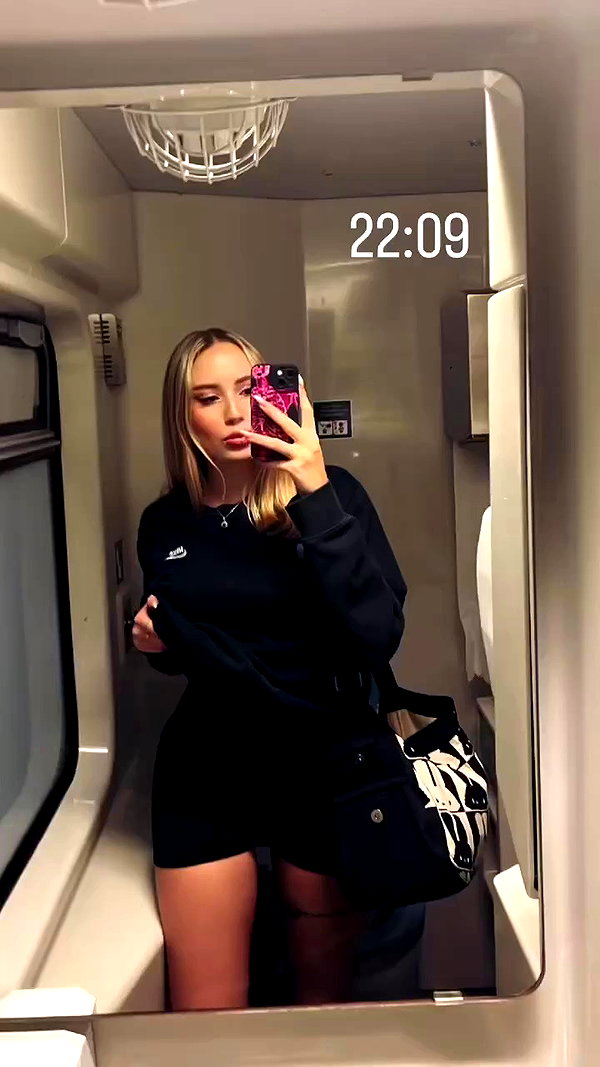 liiisa.9 archive video preview