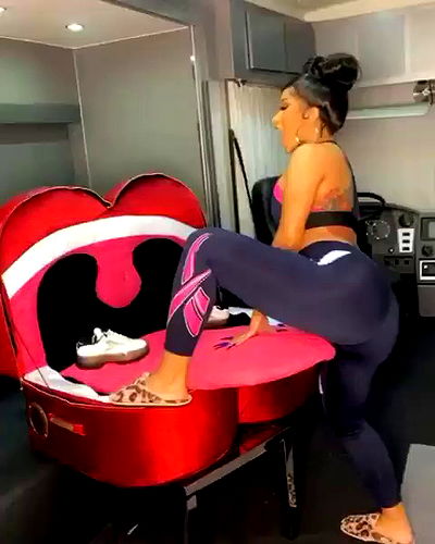 iamcardib iamcardib archive video