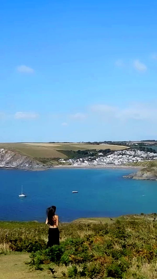 qiyokiuu archive video preview