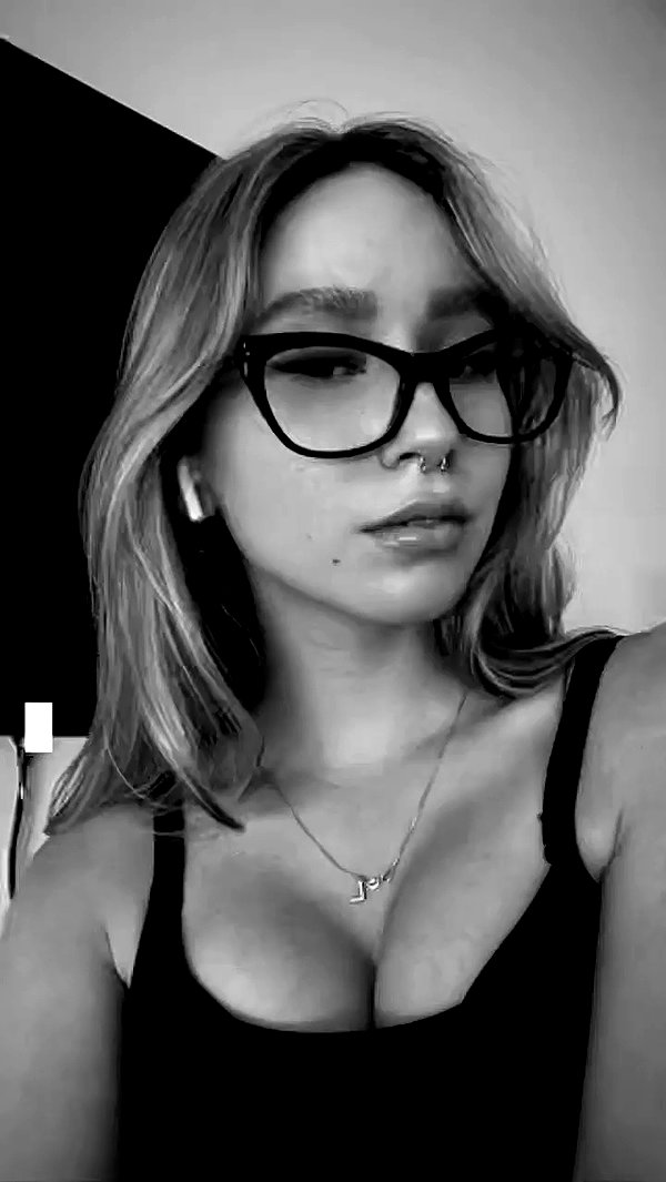 liiisa.9 archive video preview