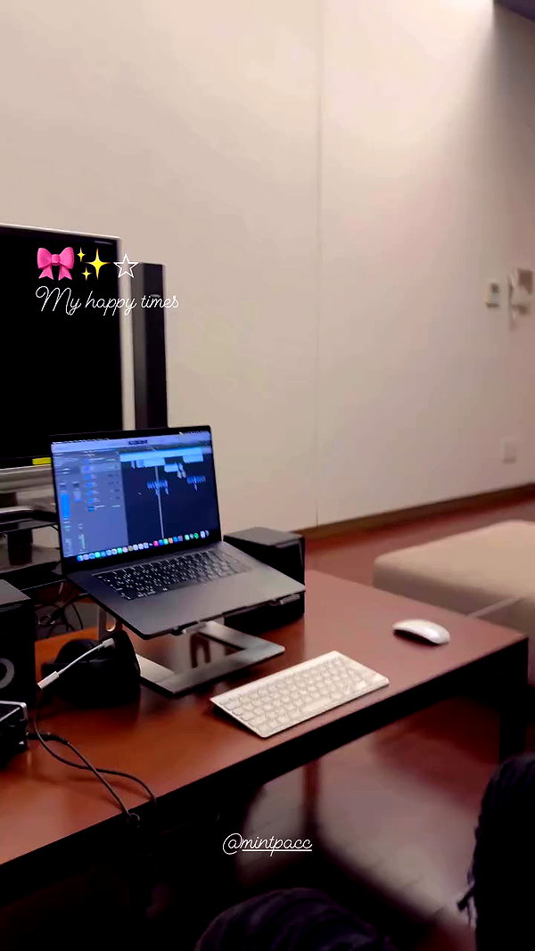 3liyen_ archive video preview
