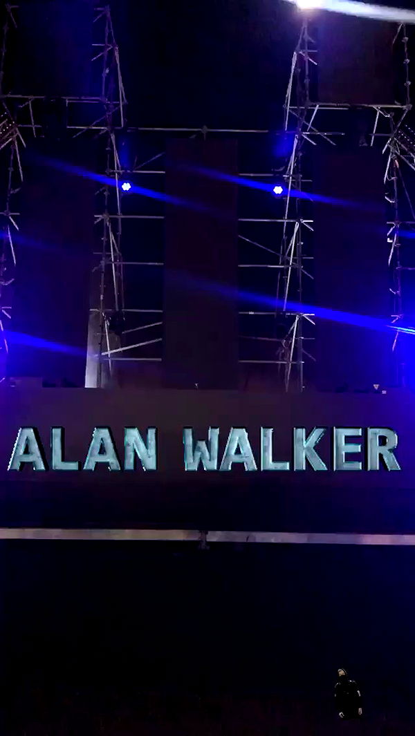 emily.otaku archive video preview