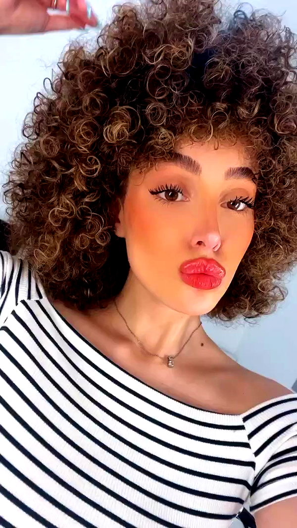 sonia.v._ archive video preview