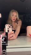 dovecameron Altpins Profile Picture