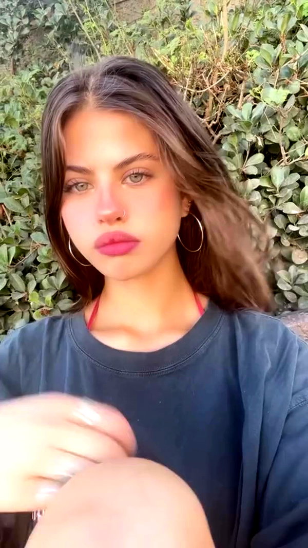 beth.sharonu archive video preview