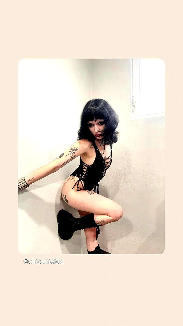 chica.niebla archive video preview