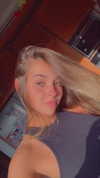 ambersela_ Altpins Profile Picture