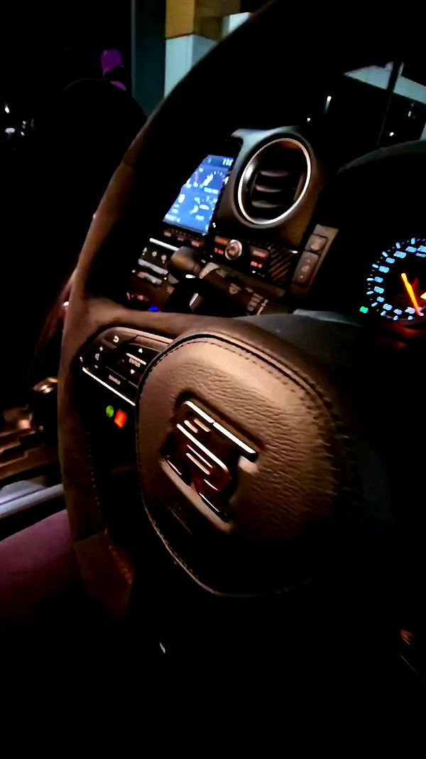 r32.gtr.james archive video preview