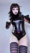queen.nephie Altpins Profile Picture