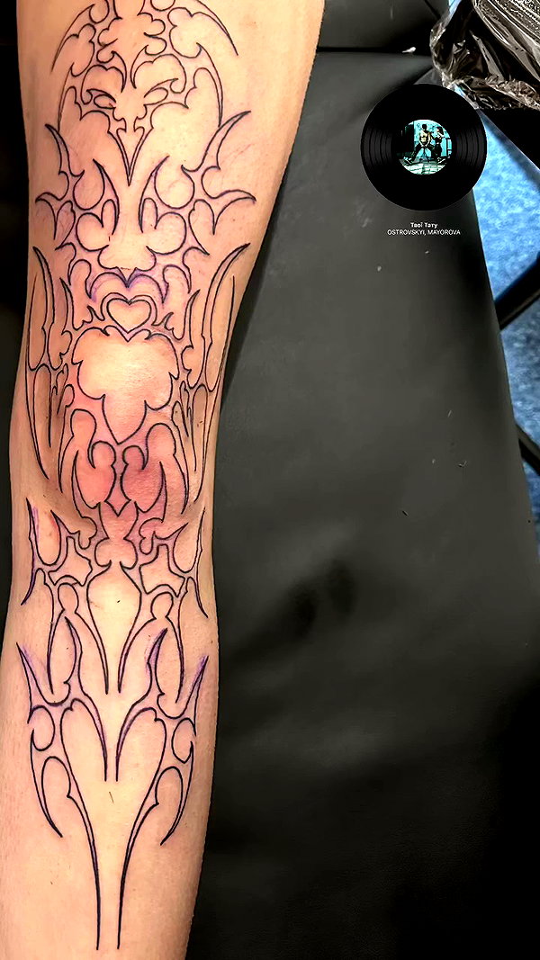 bitch_tattooist_17 archive video preview
