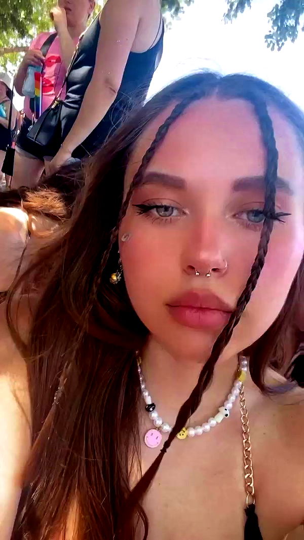 michelleloven_ archive video preview