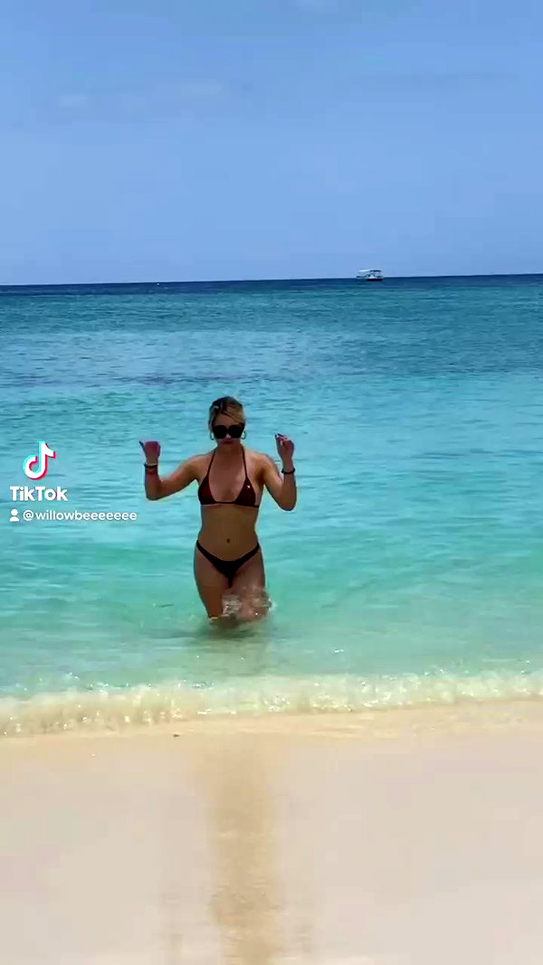willowwbarbie archive video preview