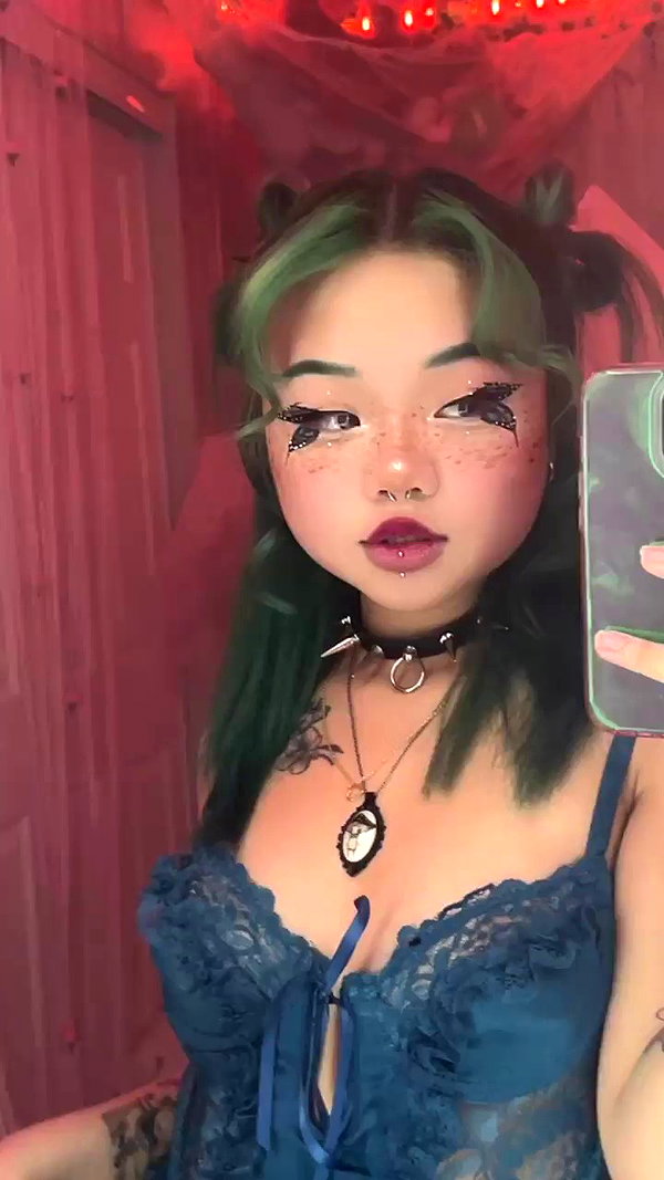 petitekitti archive video preview