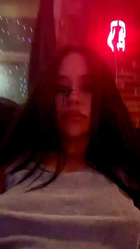 vanessa.julienne archive video preview