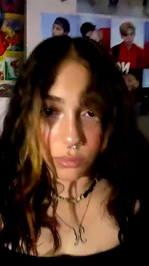 noa_mastitz archive video preview