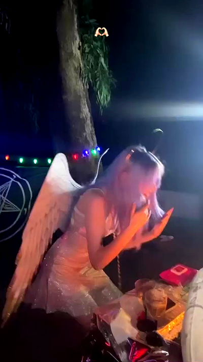 feelbetterinmysweater feelbetterinmysweater archive video