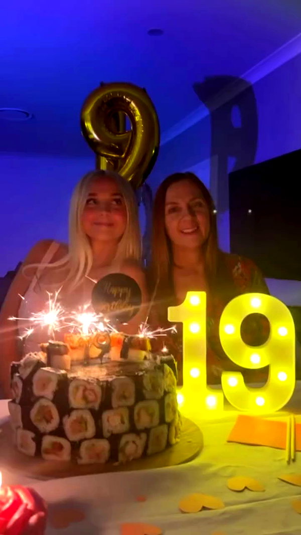 caitlincook_ archive video preview