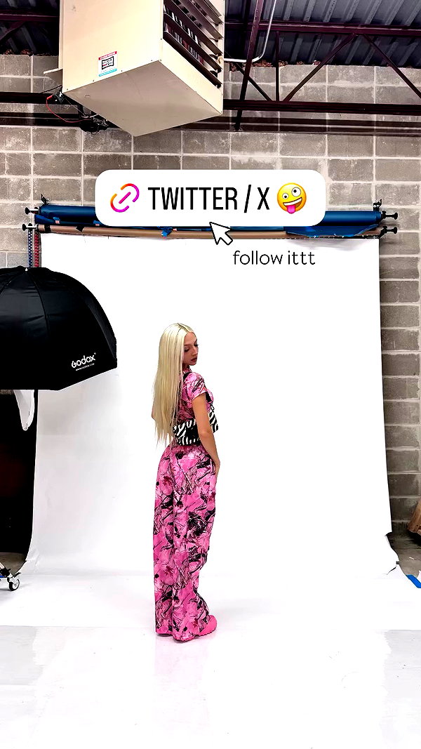 riaraexo archive video preview