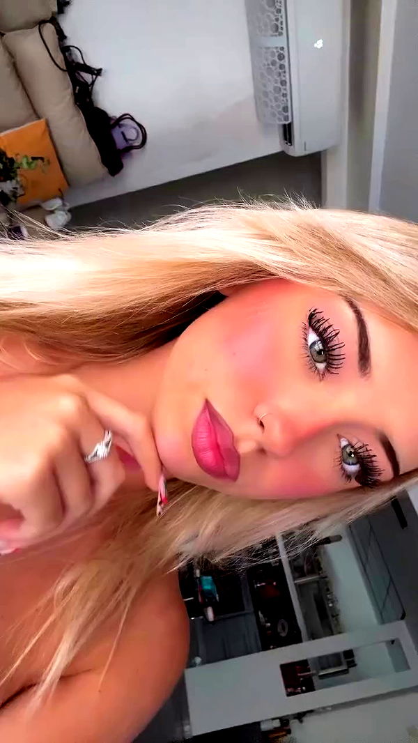 mariana.ostap archive video preview