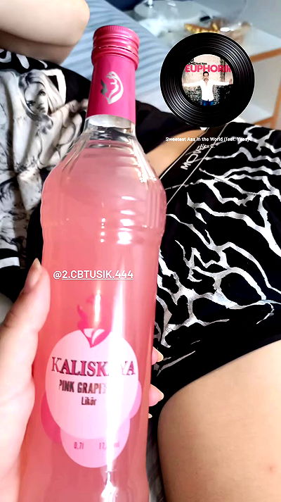 moonyyyya moonyyyya archive video