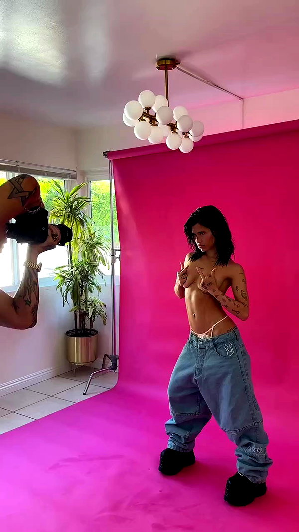 nessabarrett archive video preview